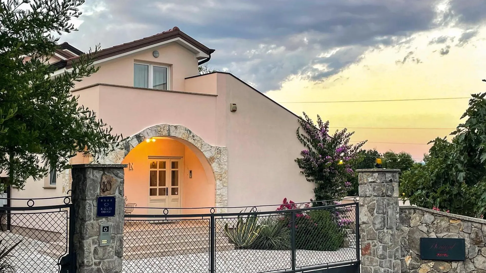 بيت للعطل Domizil Opatija A&N, Villa Mit Pool, Wohlfuehloase Mit Meerblick Poljane
